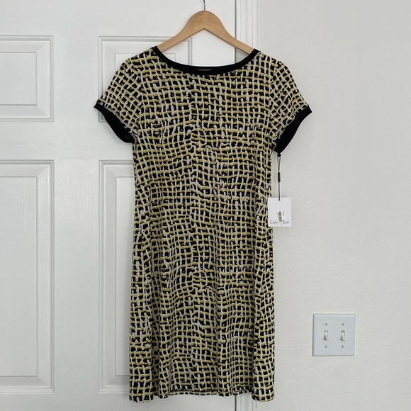 Calvin Klein NWT patterned citron t-shirt dress. - Picture 1 of 12